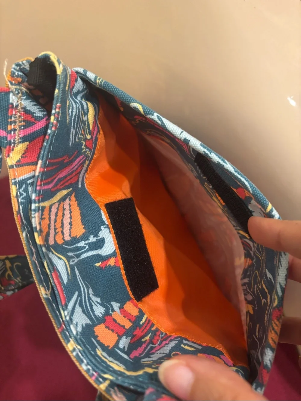 Kavu Keeper Sail Dreams Crossbody. NWT! - Picture 4 of 10